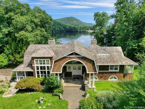 Homes For Sale - 12 Lorillard Road<br/> Tuxedo Park, NY 10987