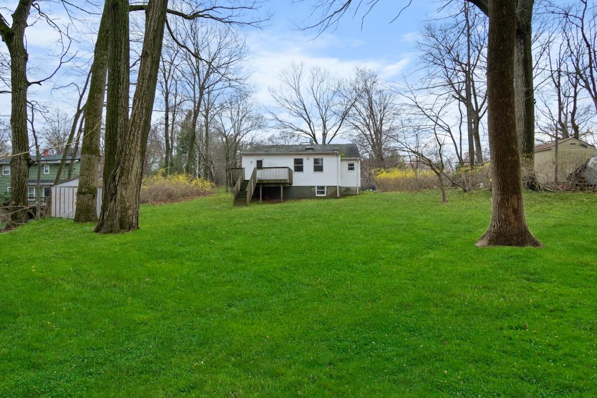 20 New County Road, Airmont, New York image 6
