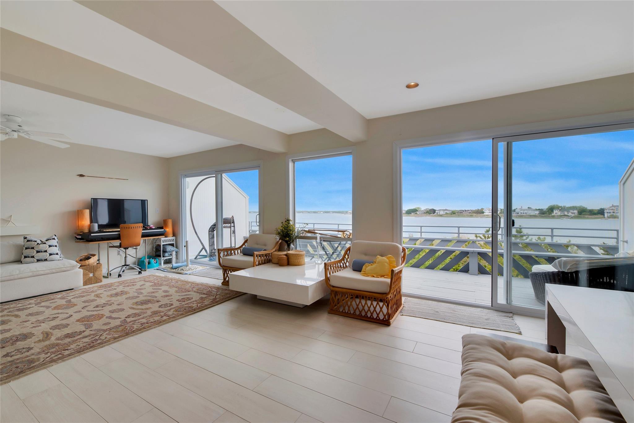 Dune Road 21, Westhampton Beach, Hamptons, NY - 2 Bedrooms  
2 Bathrooms - 
