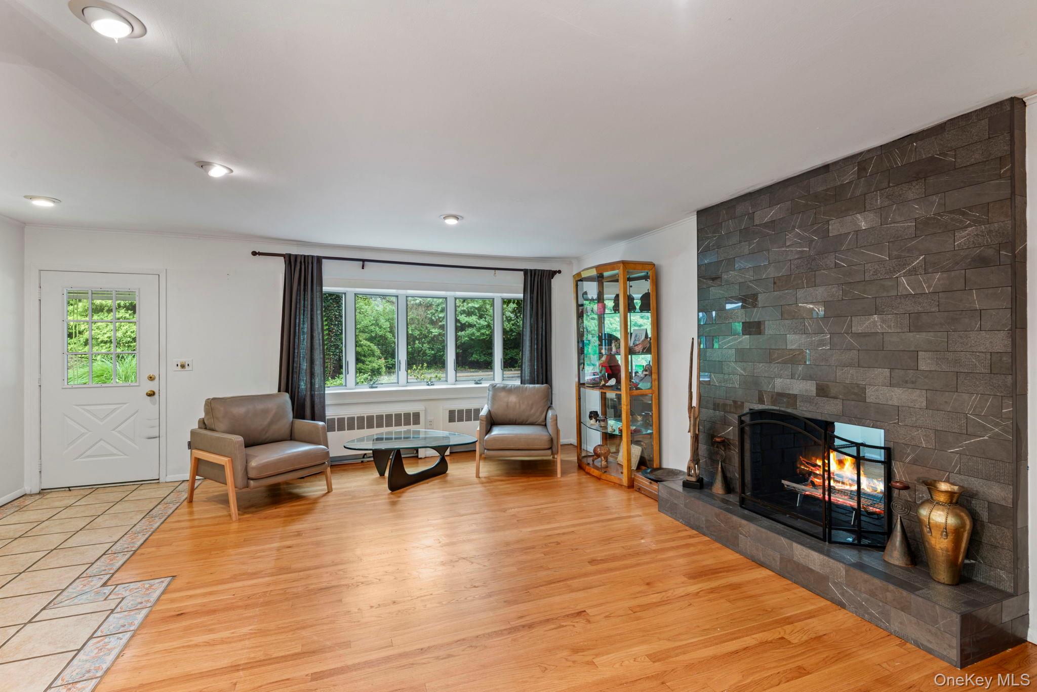 75 Cove Road