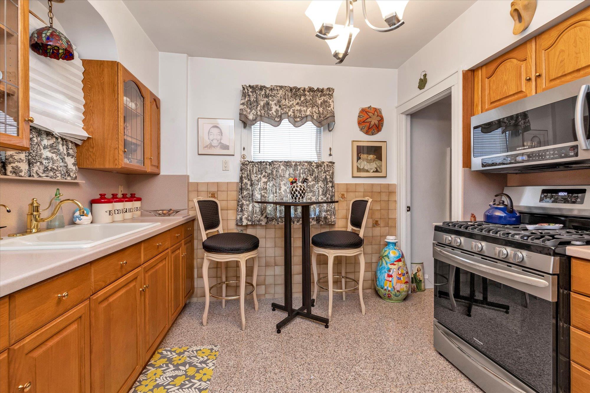 11736 222nd Street, Cambria Heights, New York image 9