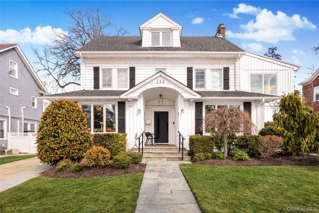 Photo of 288 Leroy Avenue, Cedarhurst, NY 11516 (MLS # 963804)