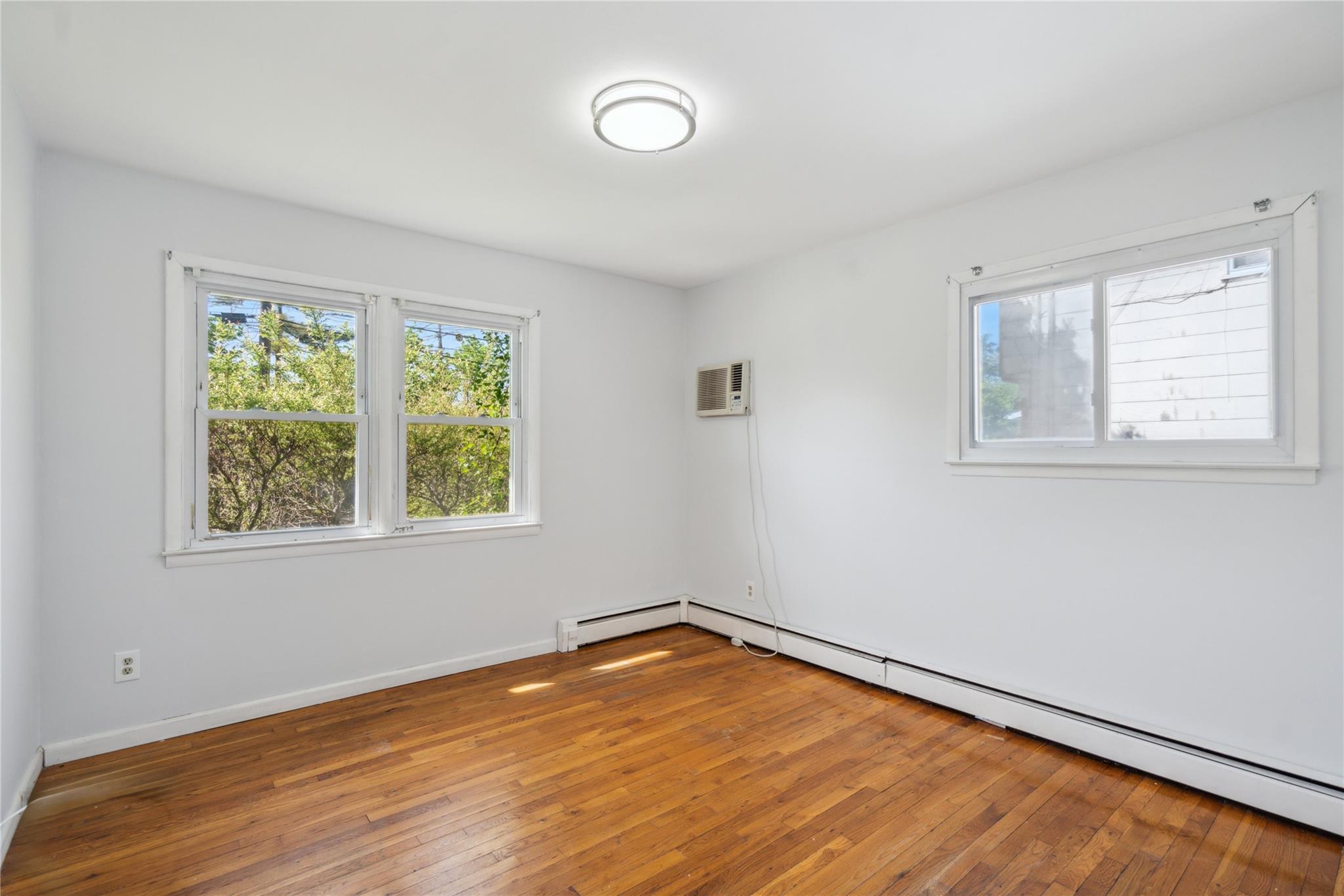 149 Le Grand St, Brentwood, New York image 10