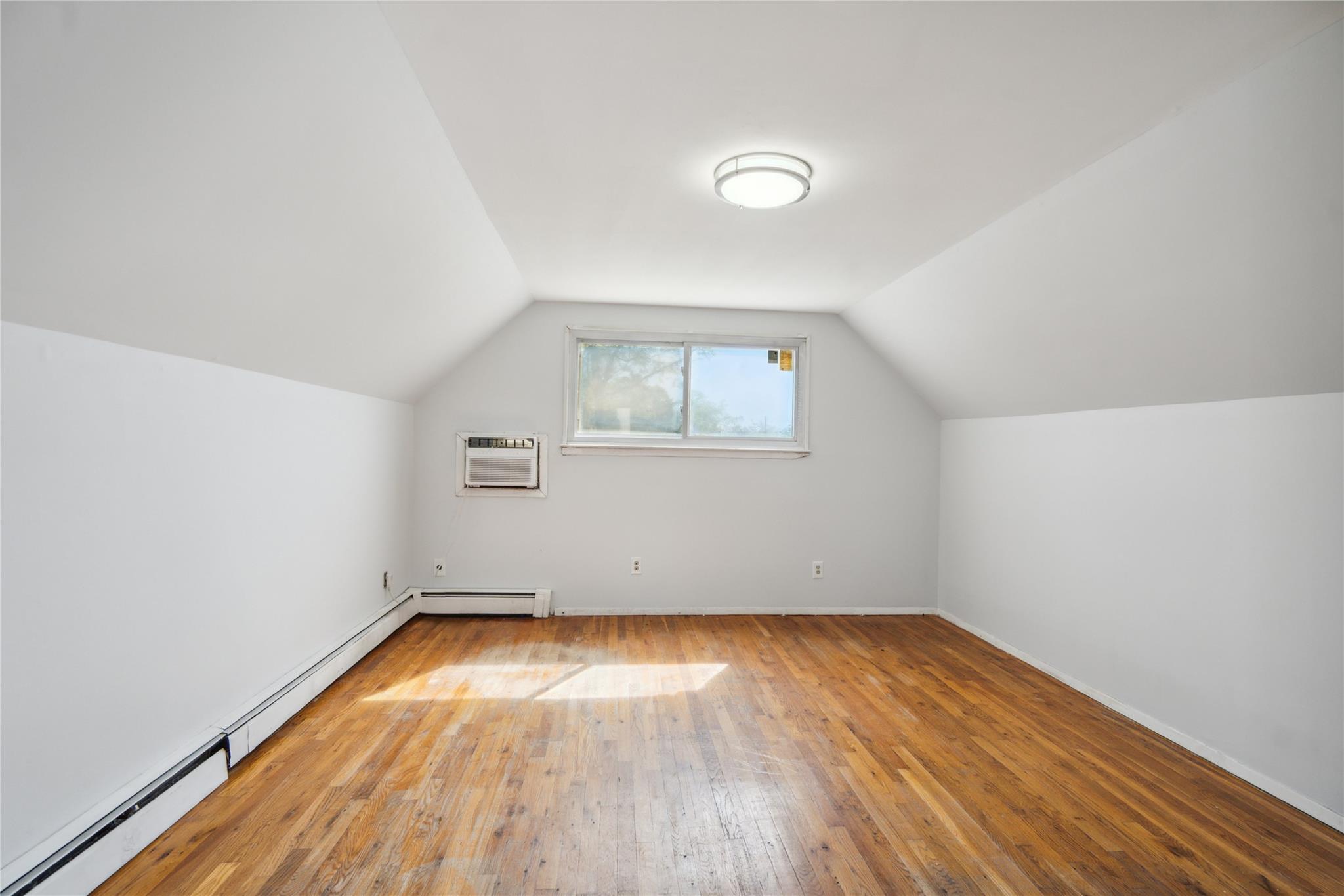 149 Le Grand St, Brentwood, New York image 21