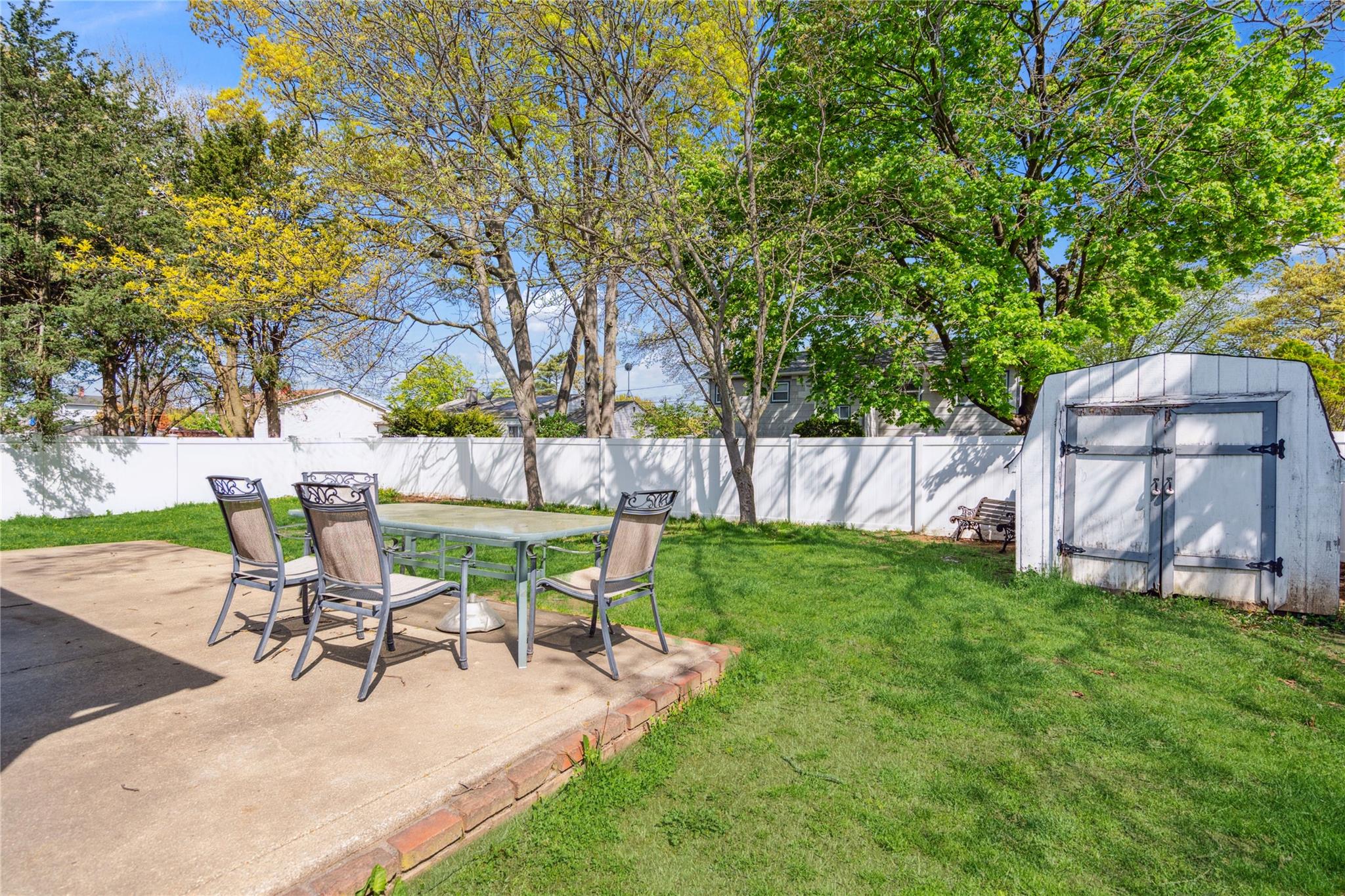 149 Le Grand St, Brentwood, New York image 24