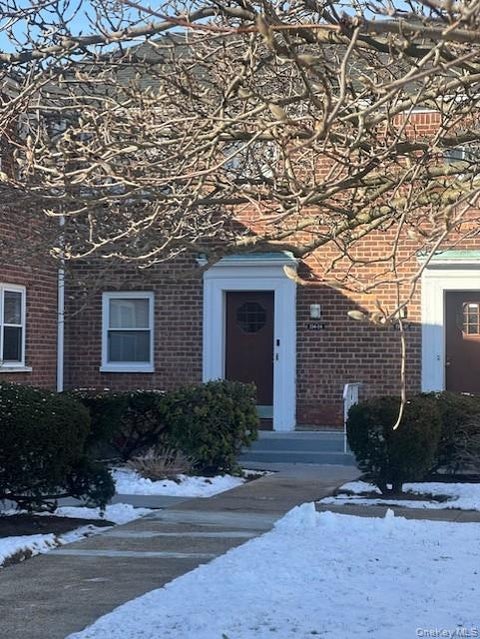 Homes For Sale - 234-24 131 Avenue Ave #UPPER<br/> Queens County, Rosedale, NY 11422