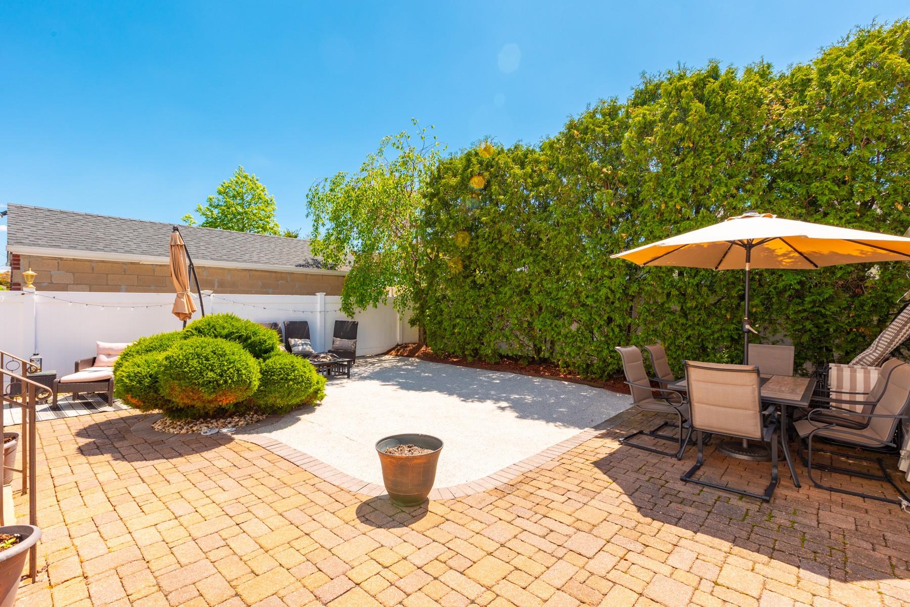 41 Winnie Court, Westbury, New York image 33