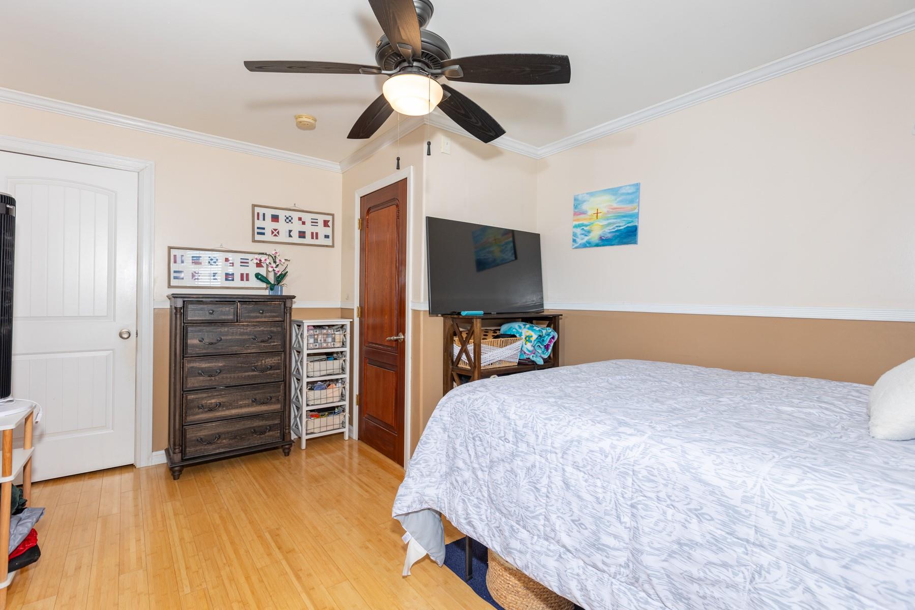 41 Winnie Court, Westbury, New York image 18