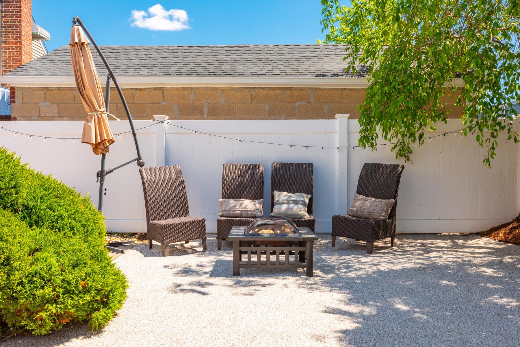 41 Winnie Court, Westbury, New York image 34