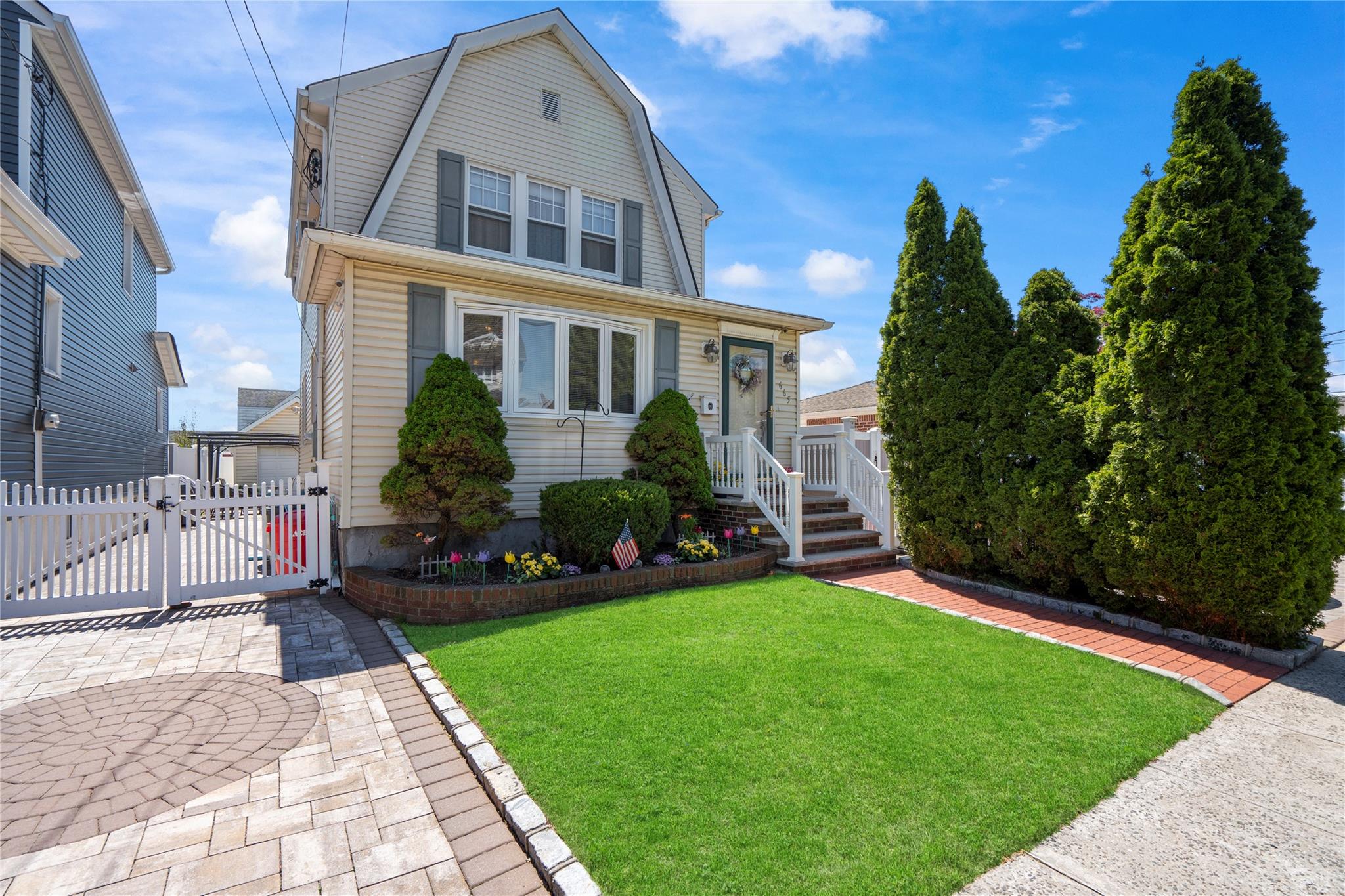 665 Gabriel Avenue, Franklin Square, New York image 5