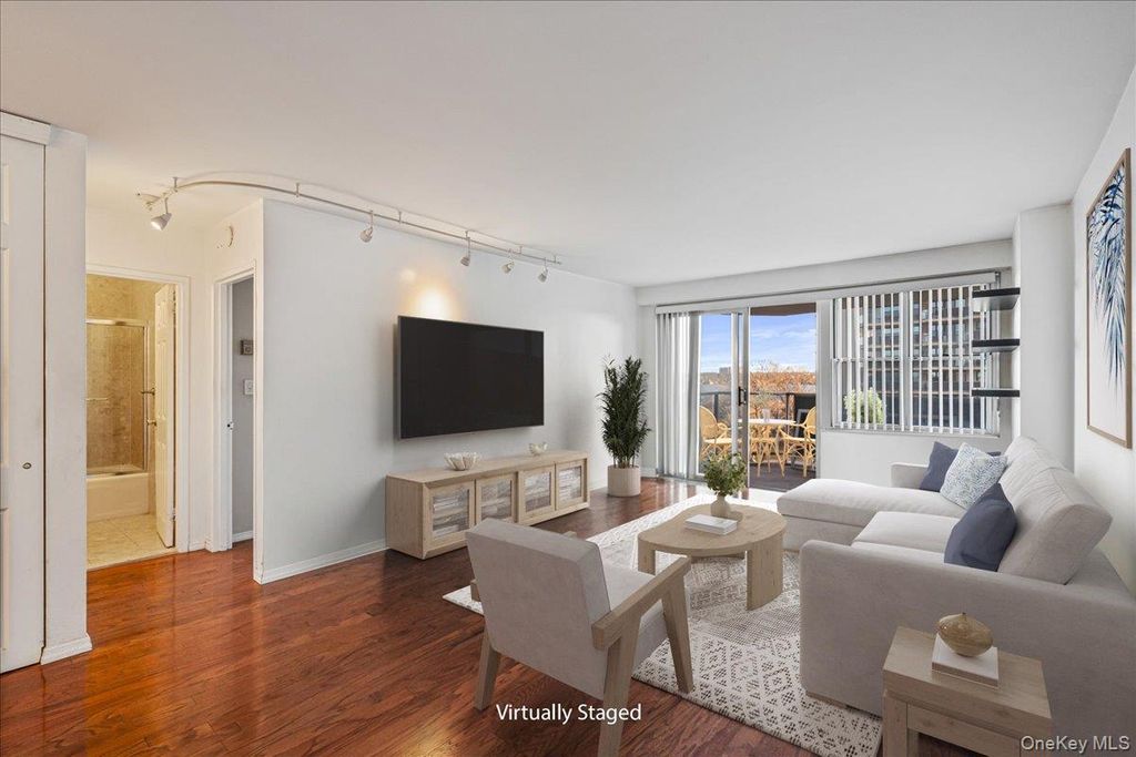 Photo of 17-85 215 Street #5L, Bayside, NY 11360 (MLS # 940601)