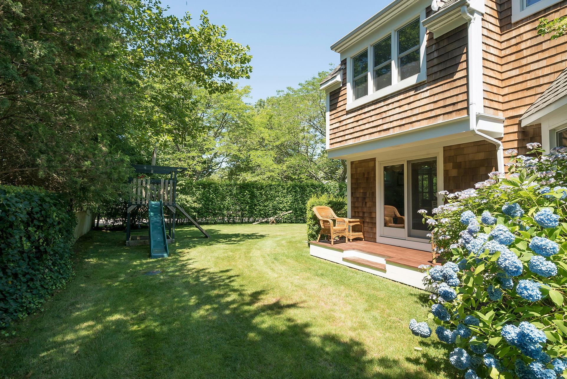 141 Harvest Lane, Southampton, New York image 8