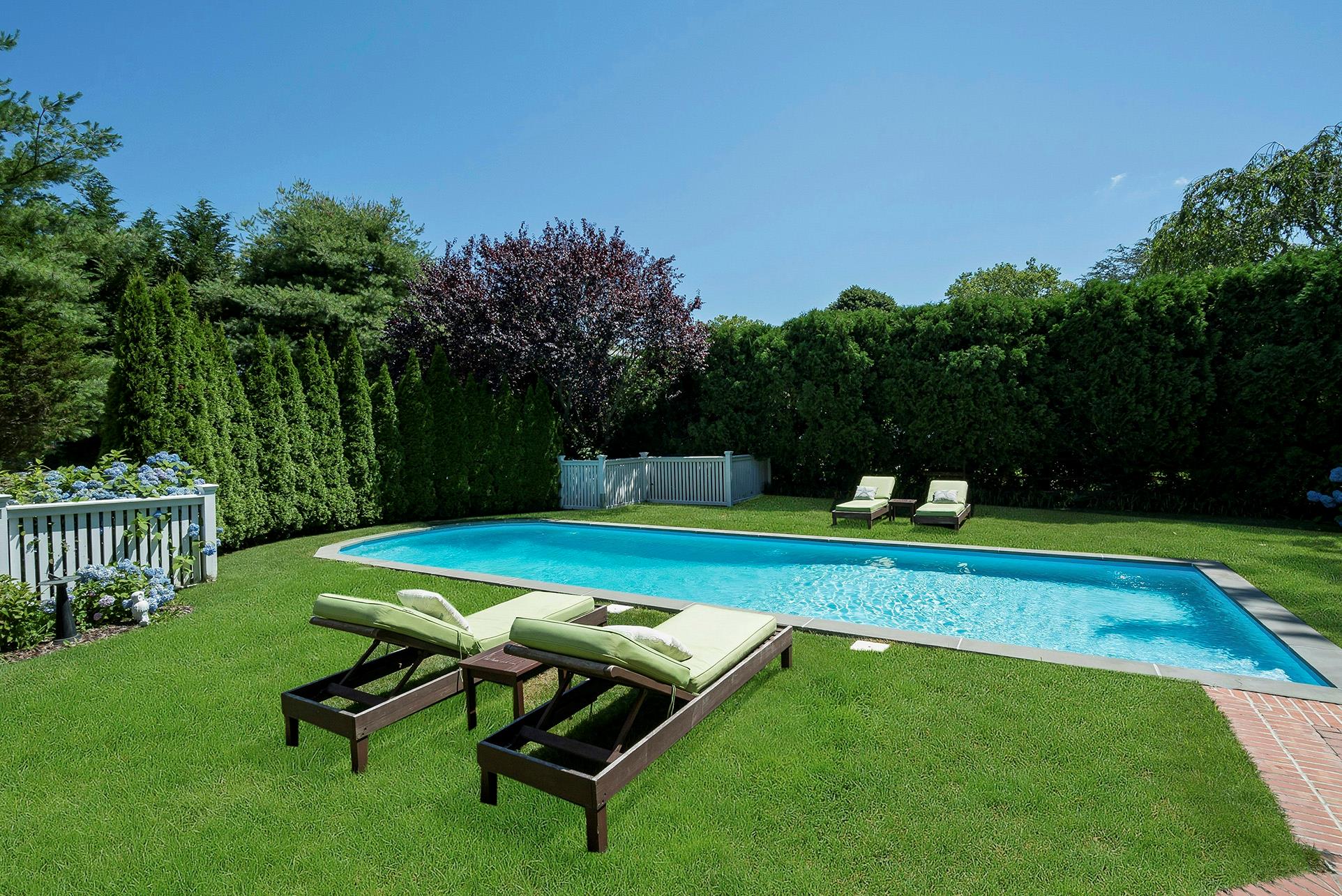 141 Harvest Lane, Southampton, New York image 3