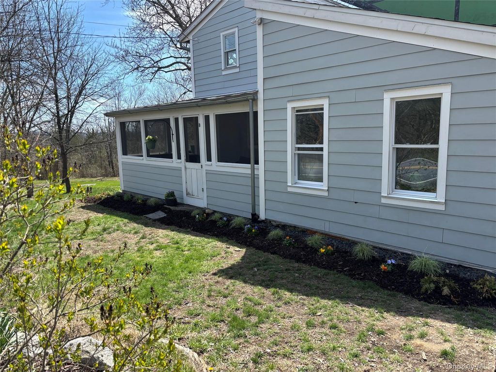 Photo of 906 Albany Post Road, New Paltz, NY 12561 (MLS # 987392)