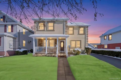 296 Burkhard Avenue, Mineola, NY 11501 - MLS#: 944102