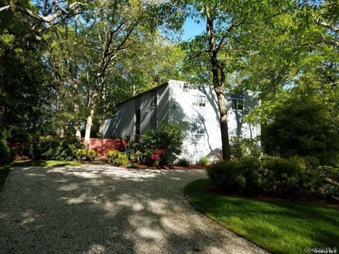 Photo of 73 Spinney Road, East Quogue, NY 11942 (MLS # 971665)