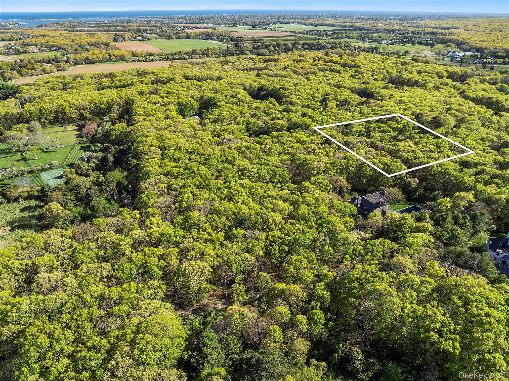 212 Little Noyack Path