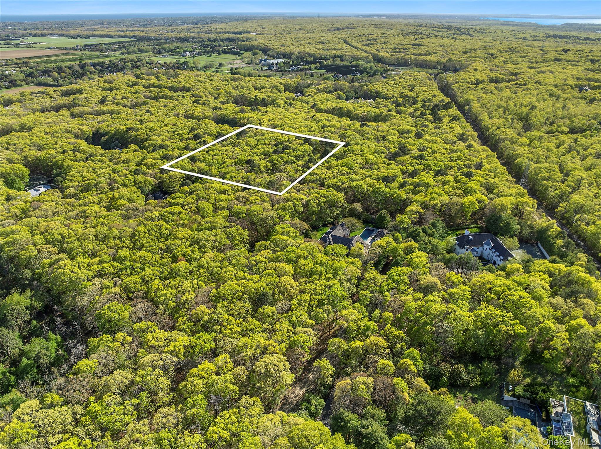 212 Little Noyack Path