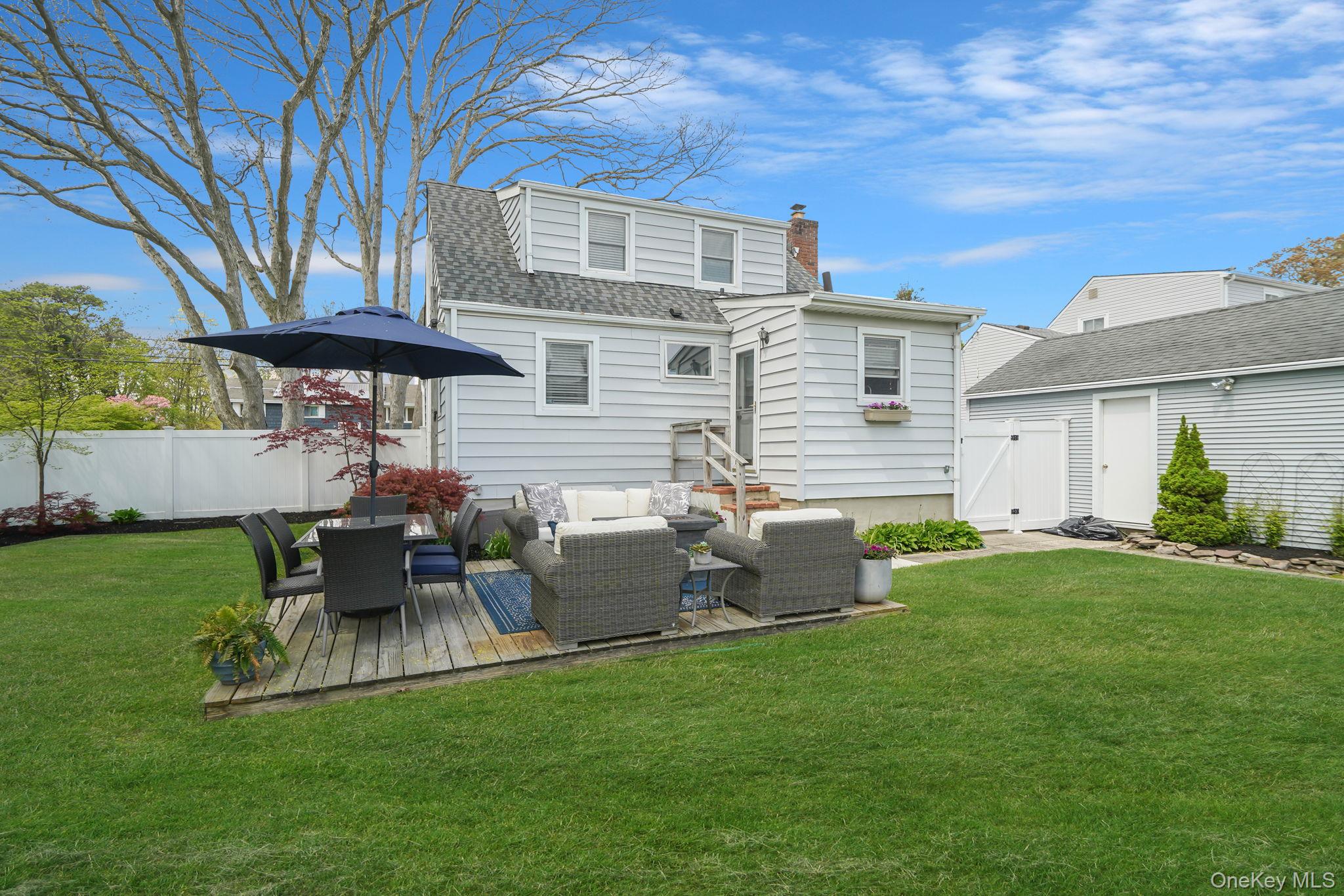 55 Westwood Avenue