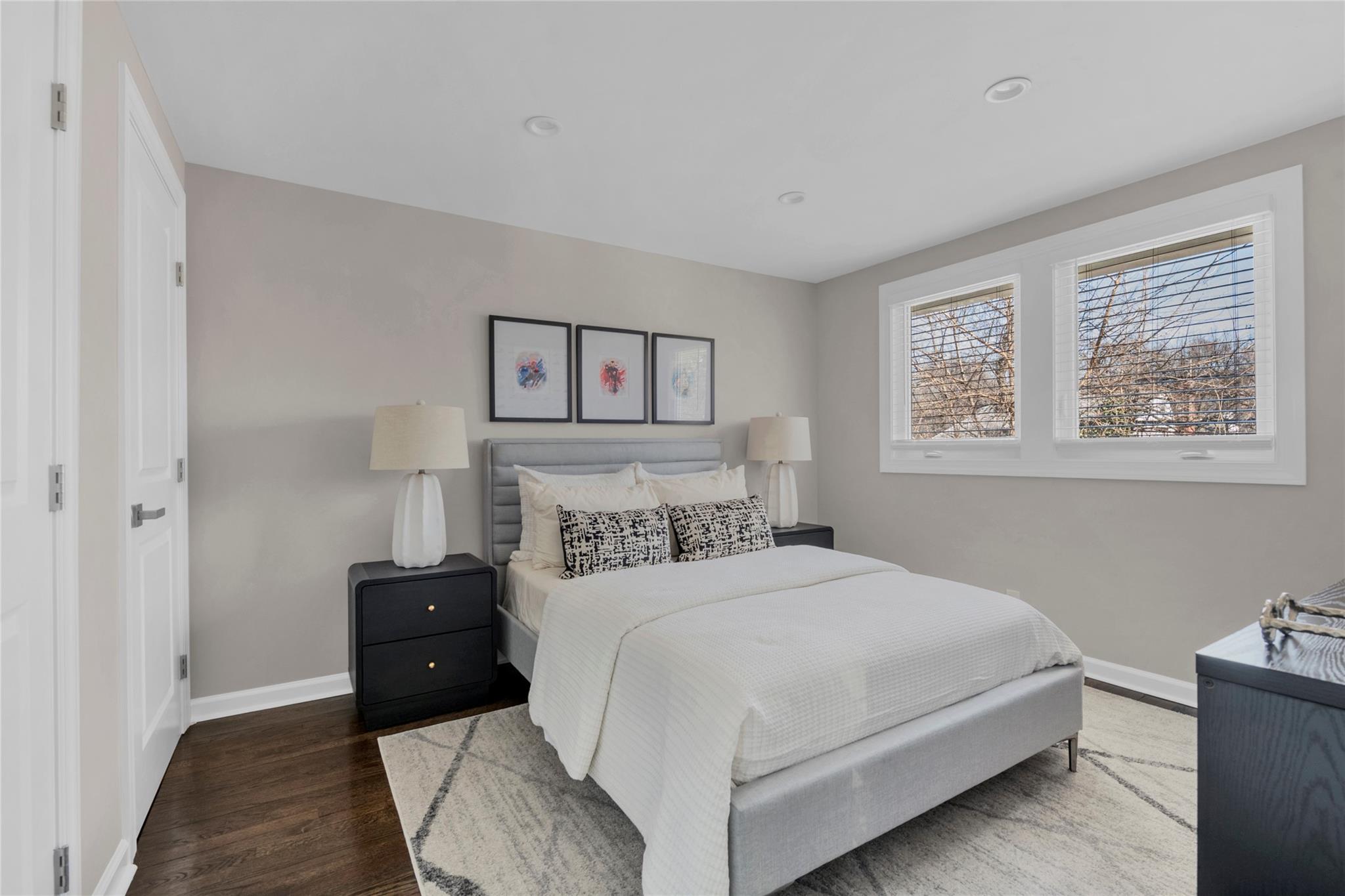 24 Roxbury Road, Port Washington, New York image 15