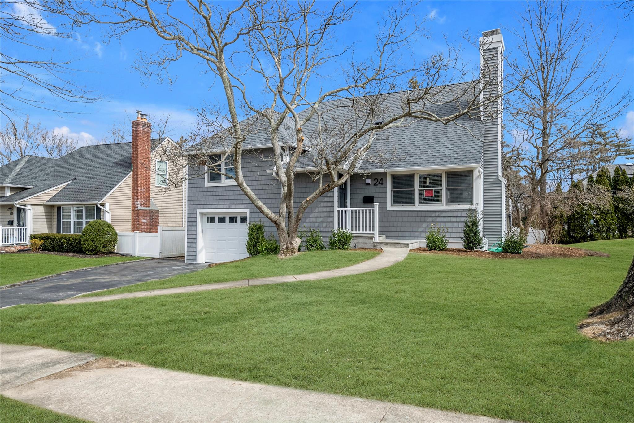 24 Roxbury Road, Port Washington, New York image 22
