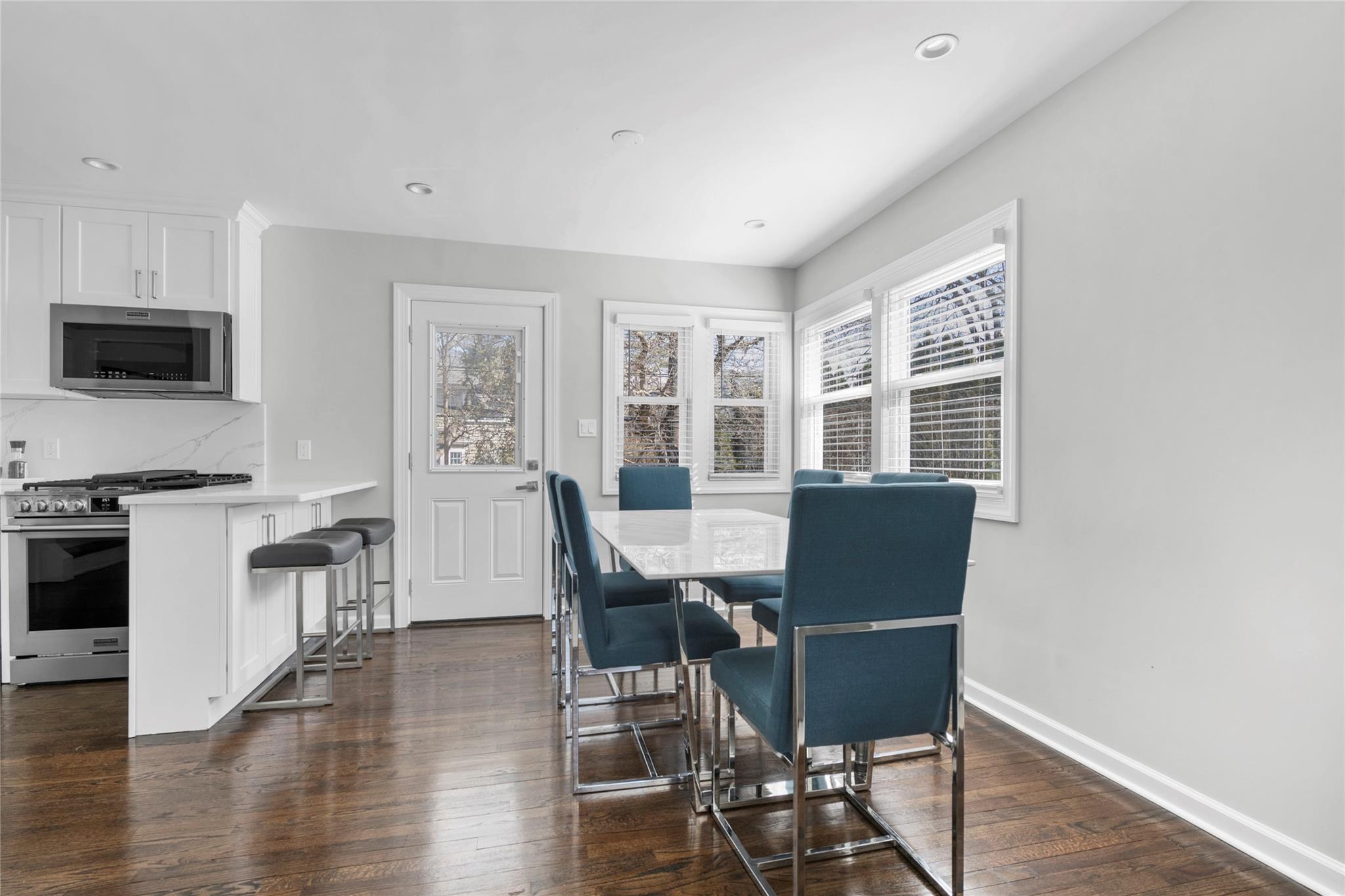24 Roxbury Road, Port Washington, New York image 7