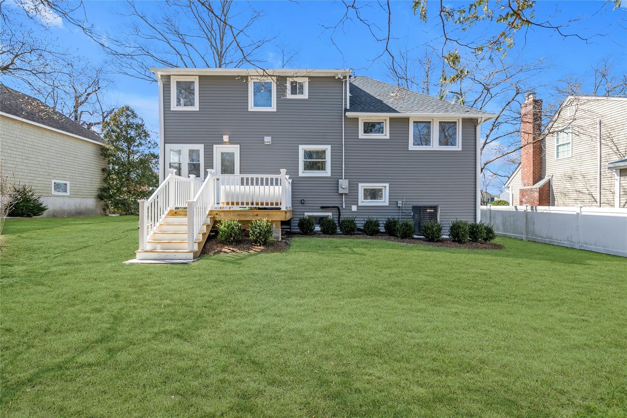 24 Roxbury Road, Port Washington, New York image 20