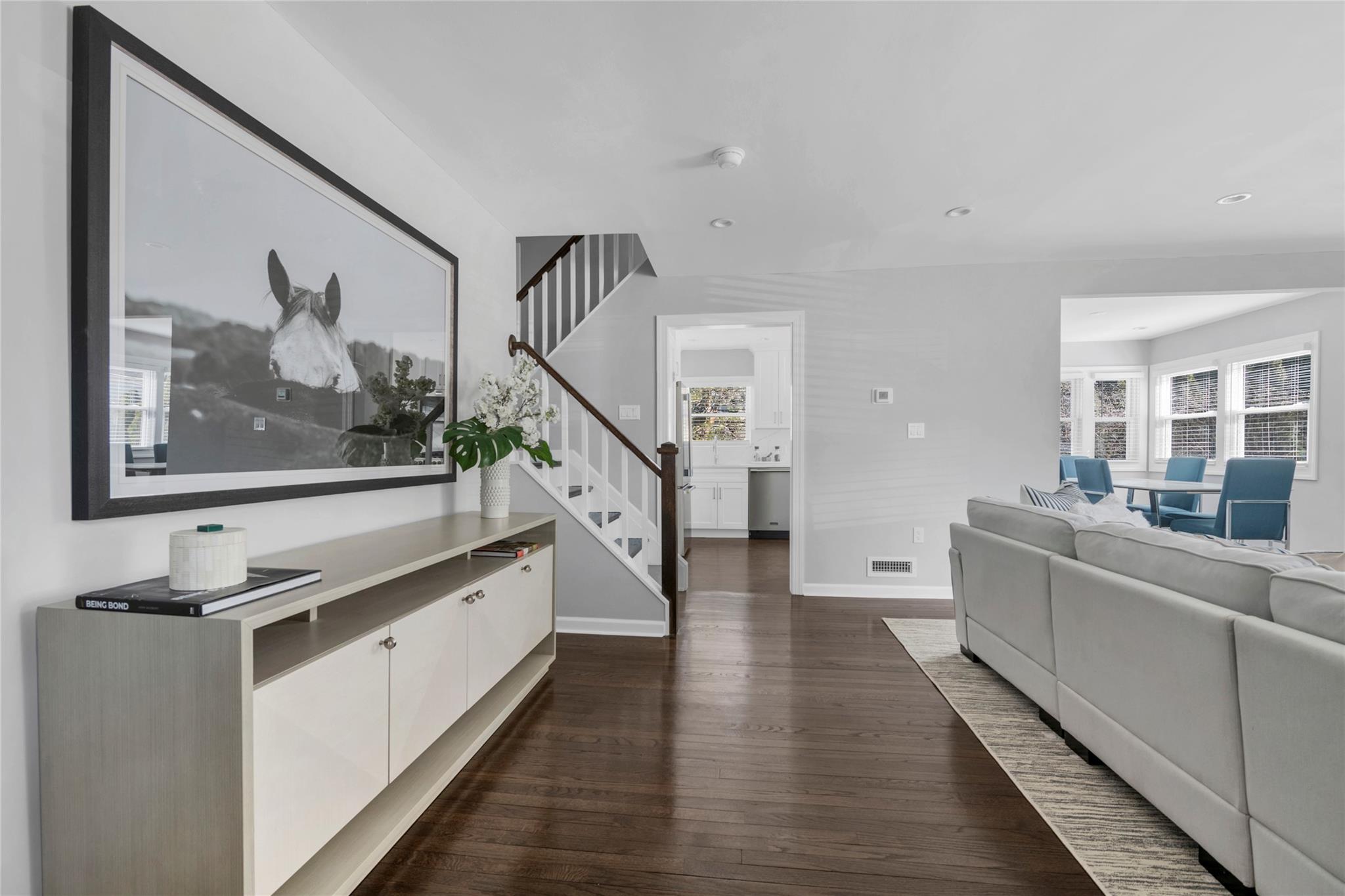 24 Roxbury Road, Port Washington, New York image 5