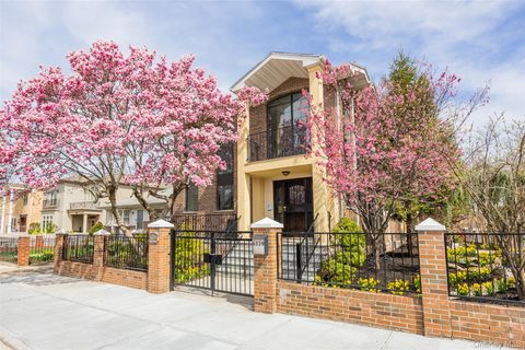 6339 136th Street Flushing NY 11367