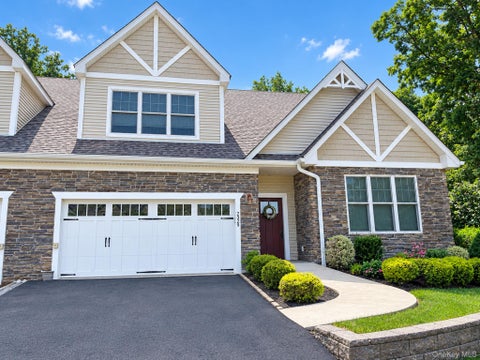 Condo For Sale - 2329 Depeyster Drive<br/> Westchester County, Cortlandt Manor, NY 10567