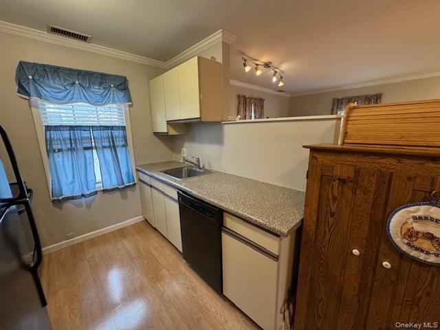 1824 Commerce Street