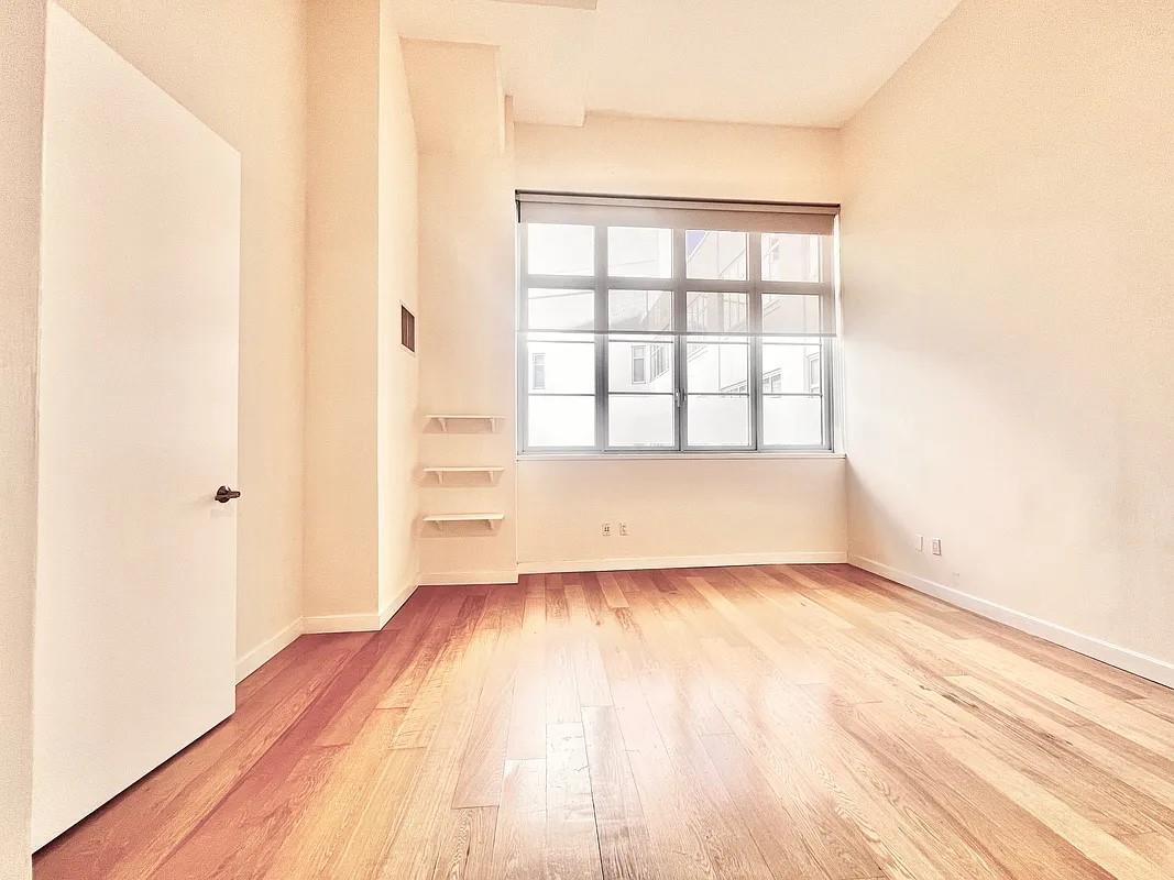 2728 Thomson Avenue #434, Long Island City, New York image 19
