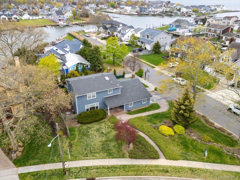 Homes For Sale - 142 E Shore Drive<br/> Massapequa, NY 11758
