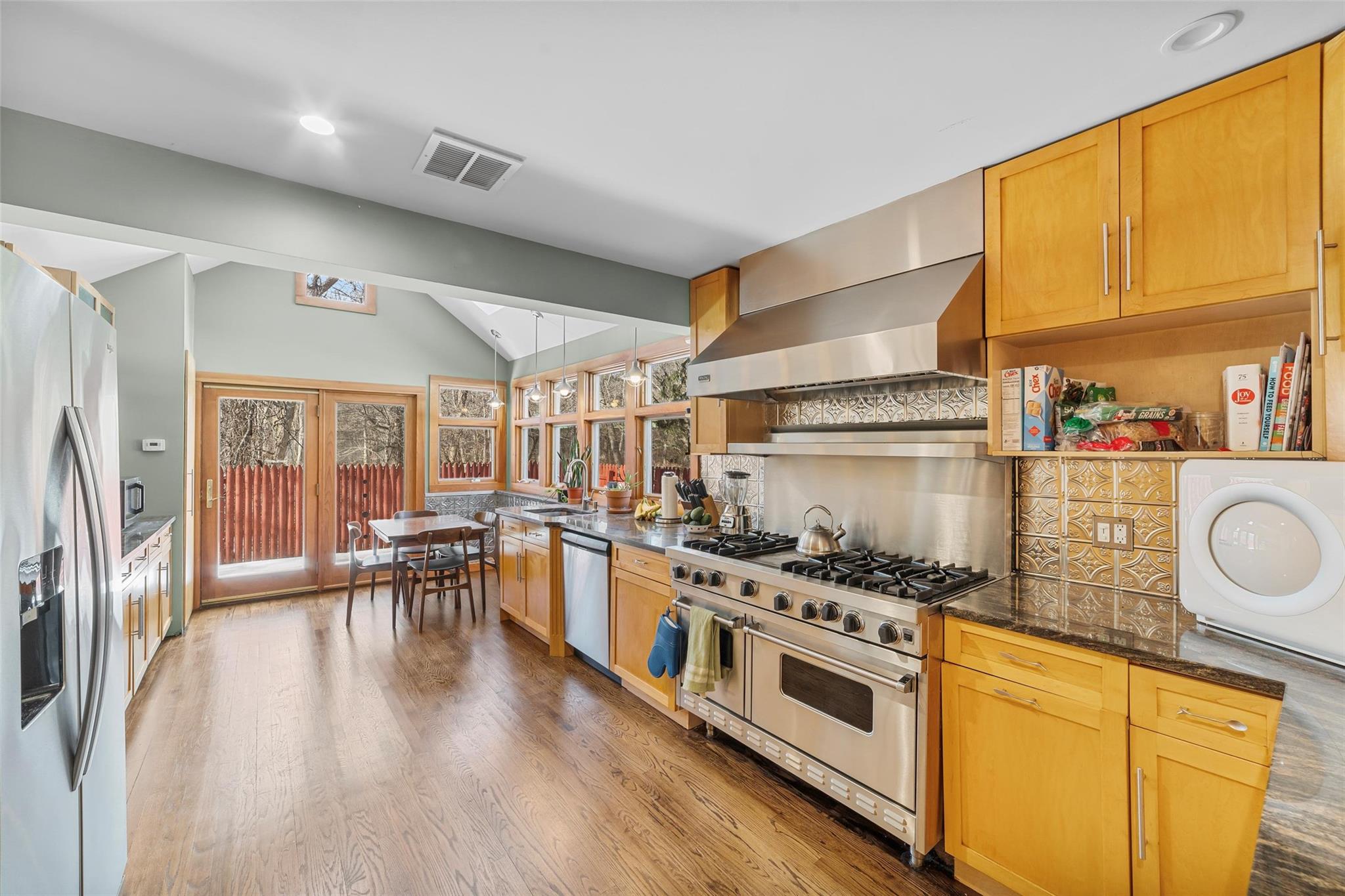 7 Maryland Avenue, Armonk, New York image 13
