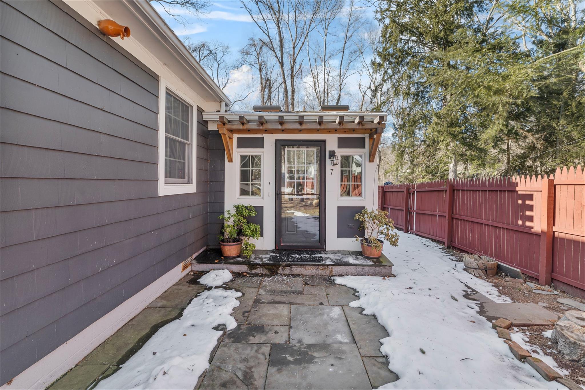 7 Maryland Avenue, Armonk, New York image 3