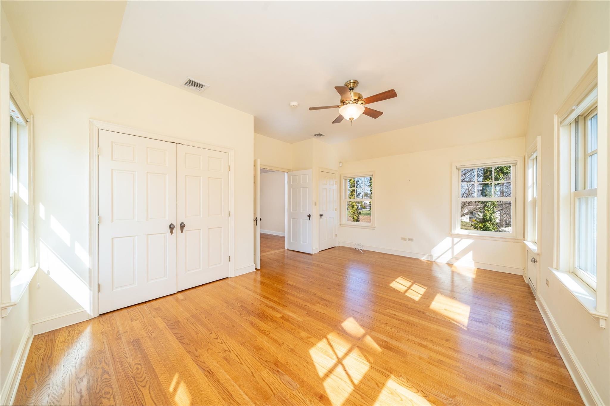 205 Beech Street, Eastchester, New York image 24