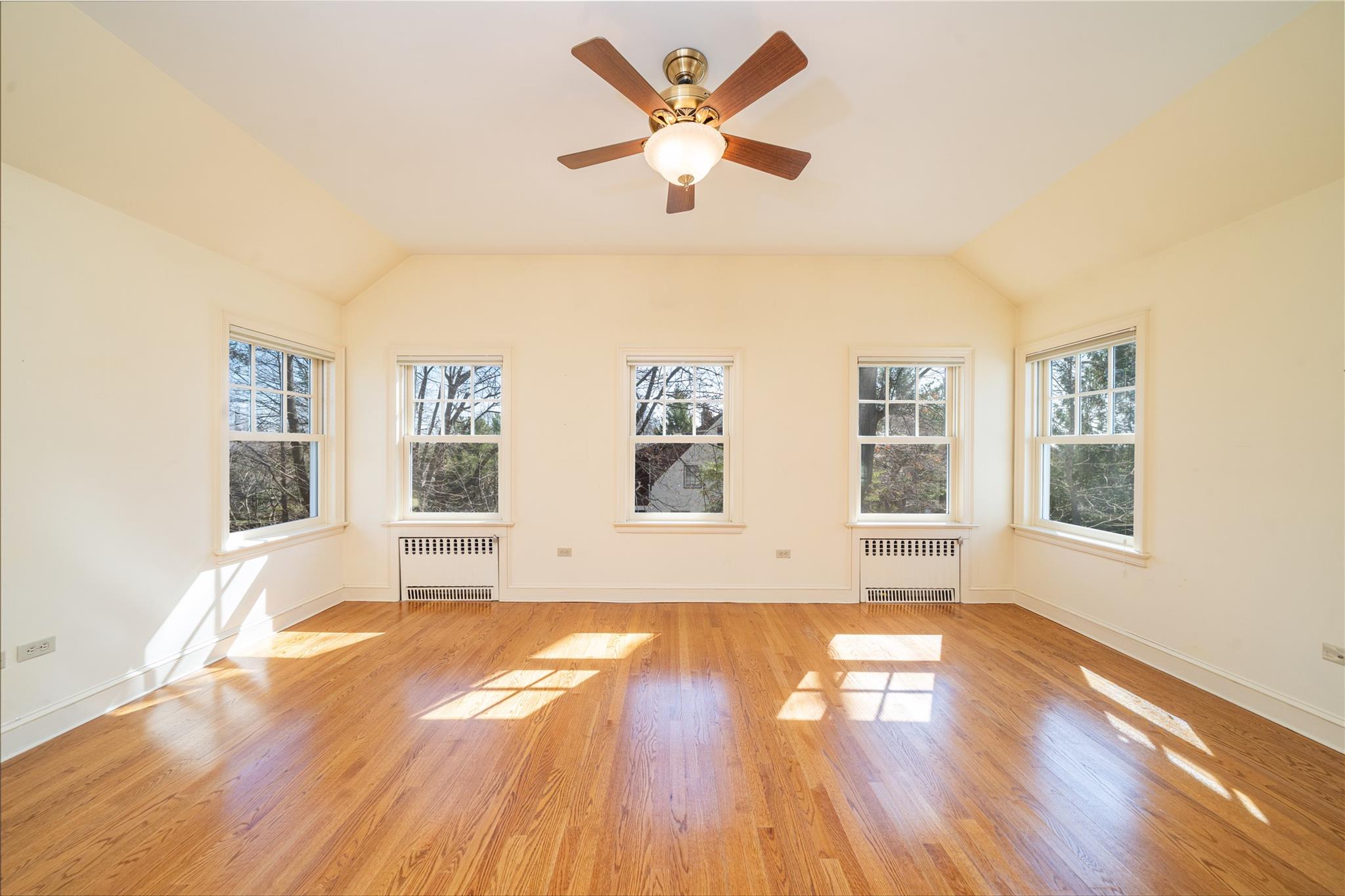 205 Beech Street, Eastchester, New York image 23