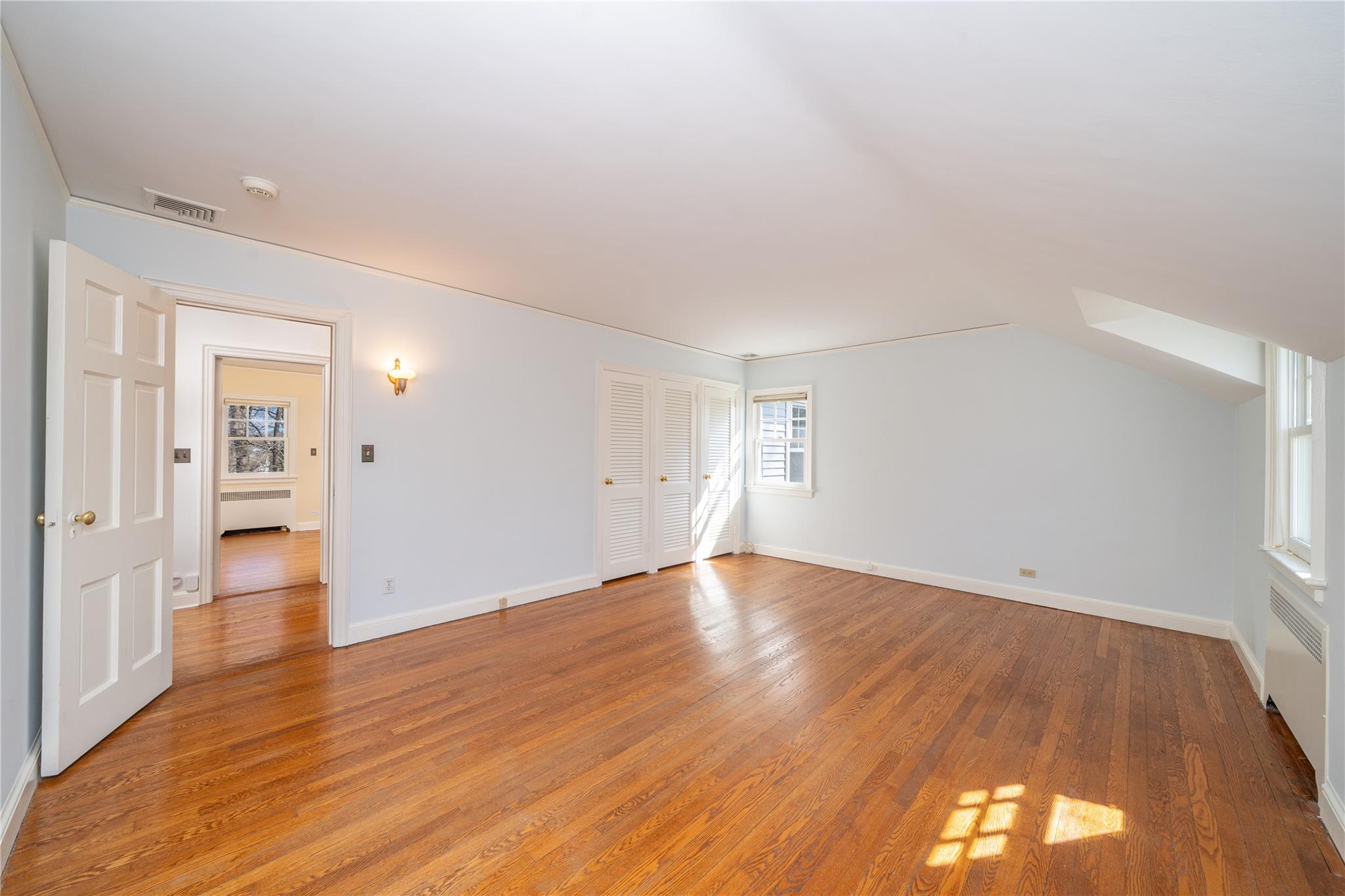 205 Beech Street, Eastchester, New York image 15