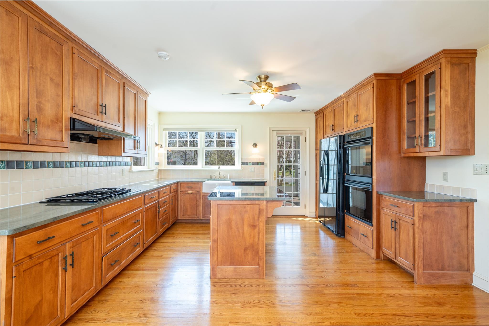 205 Beech Street, Eastchester, New York image 3