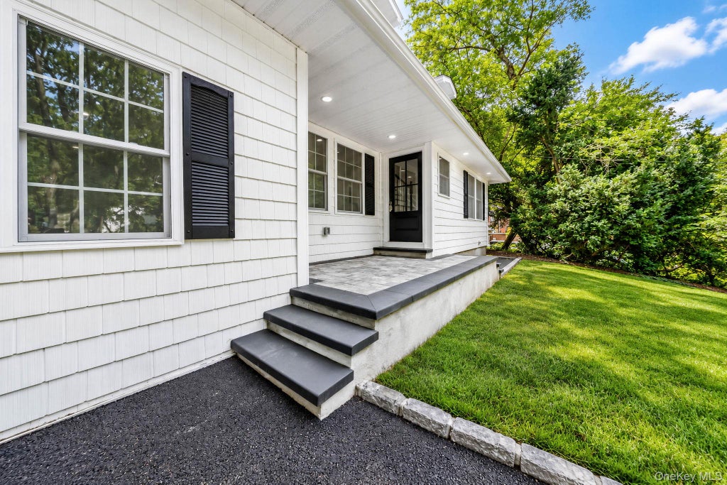 Photo of 128 Crooked Hill Road, Huntington, NY 11743 (MLS # 1052550)