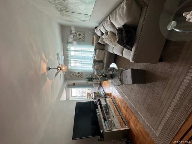 2081 Cruger Avenue 6L