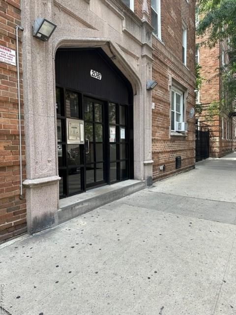 2081 Cruger Avenue 6L Bronx NY 10462