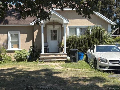 385 Half Hollow Road Deer Park NY 11729