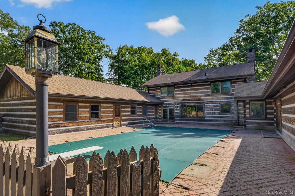 Photo of 498 Rossway Road, Pleasant Valley, NY 12569 (MLS # 1055204)