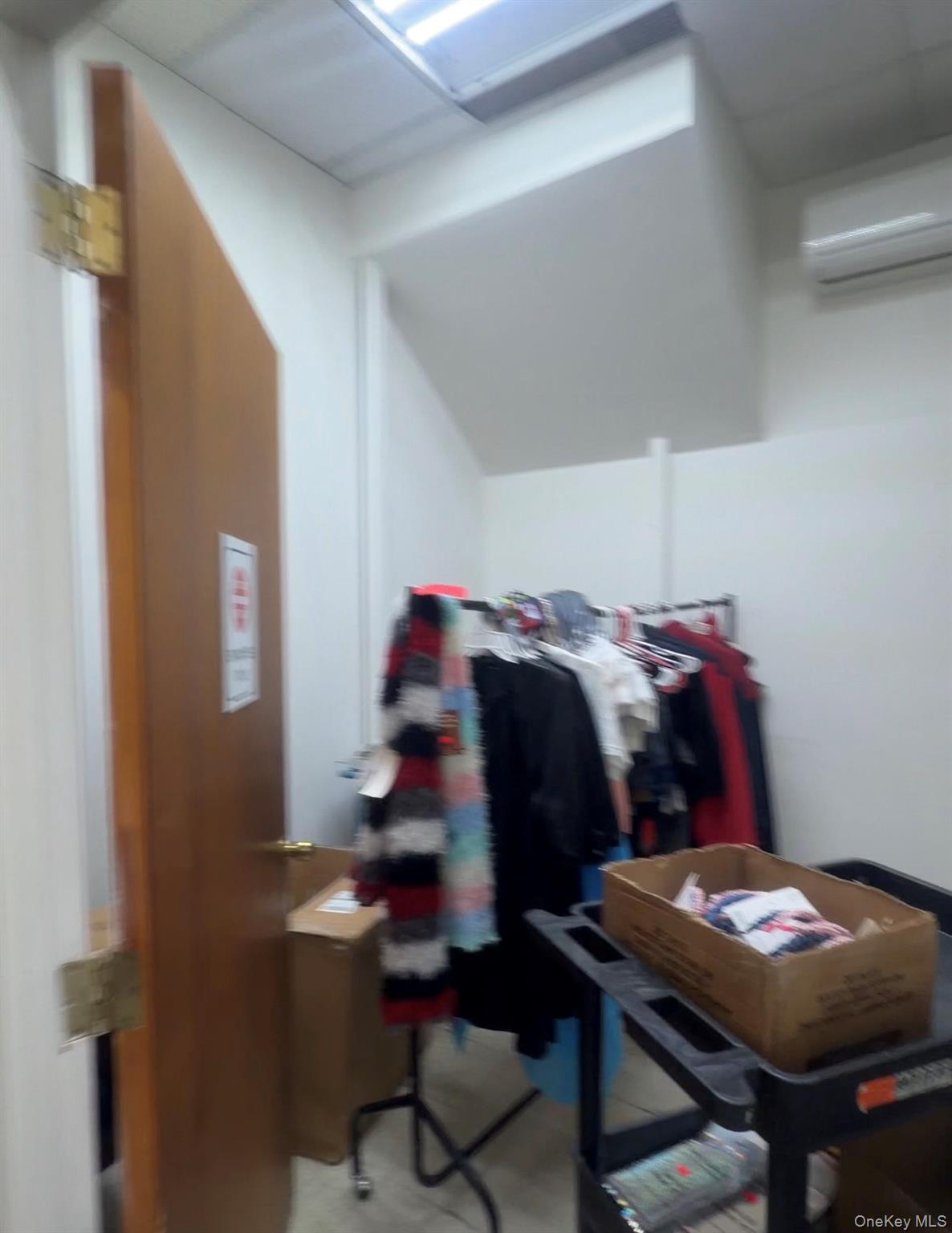 111-21 Roosevelt Ave 1FL