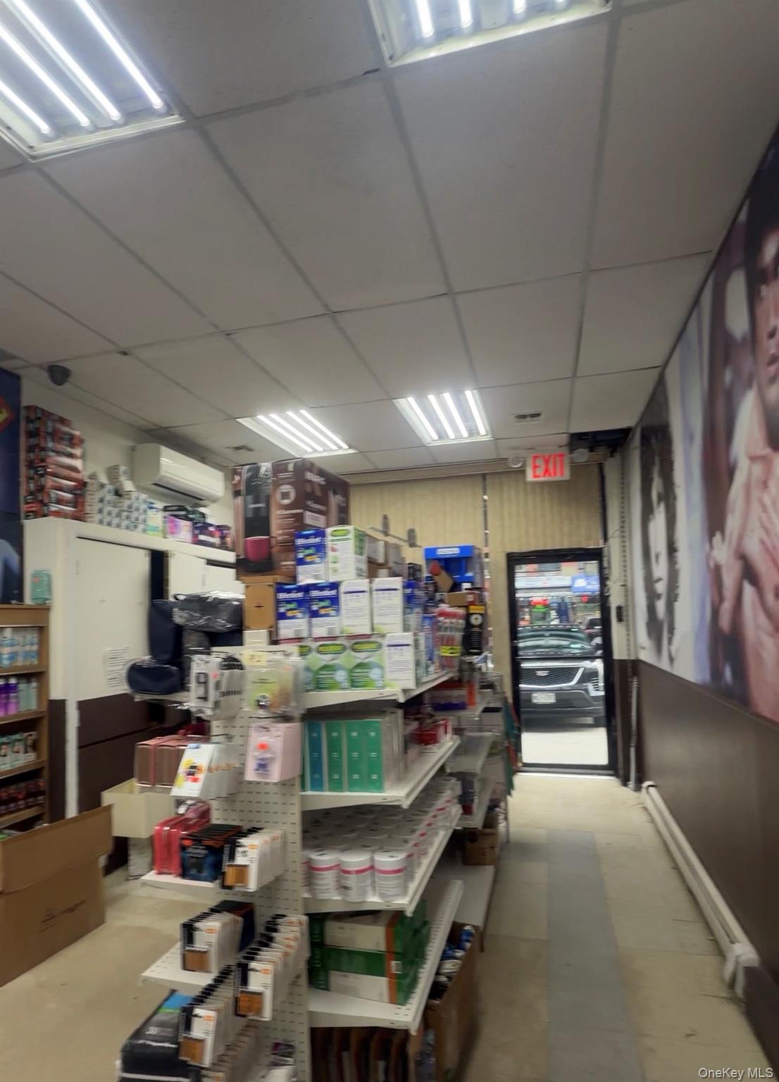 111-21 Roosevelt Ave 1FL