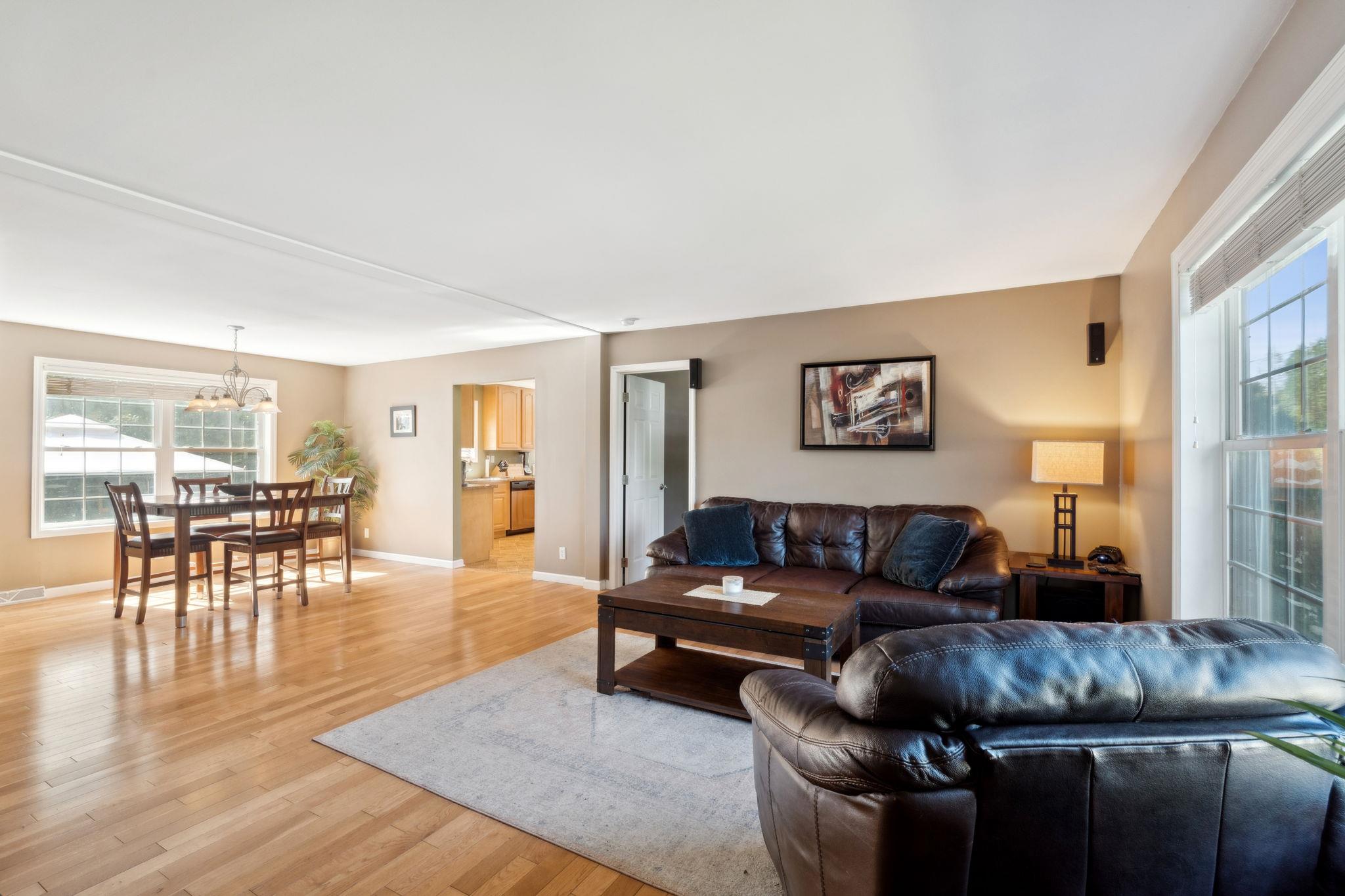 19 Edgewood Drive, Saugerties, New York image 4