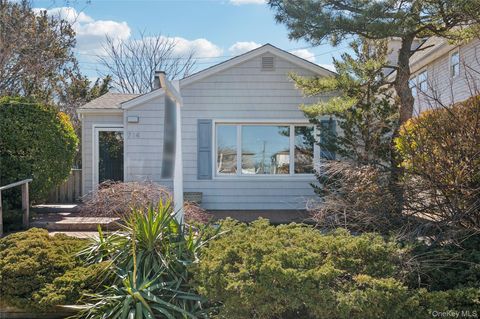 714 E Park Avenue Long Beach NY 11561