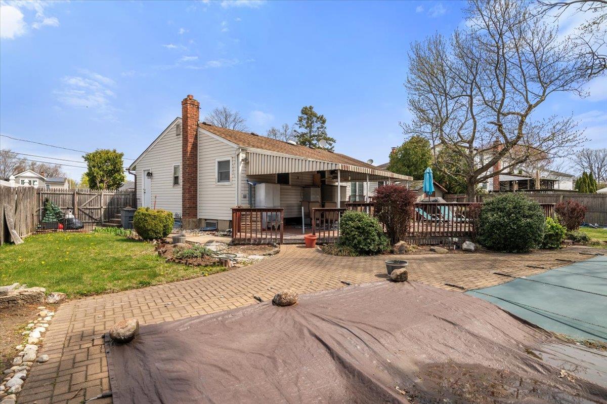9 Lindquist Lane, Deer Park, New York image 22