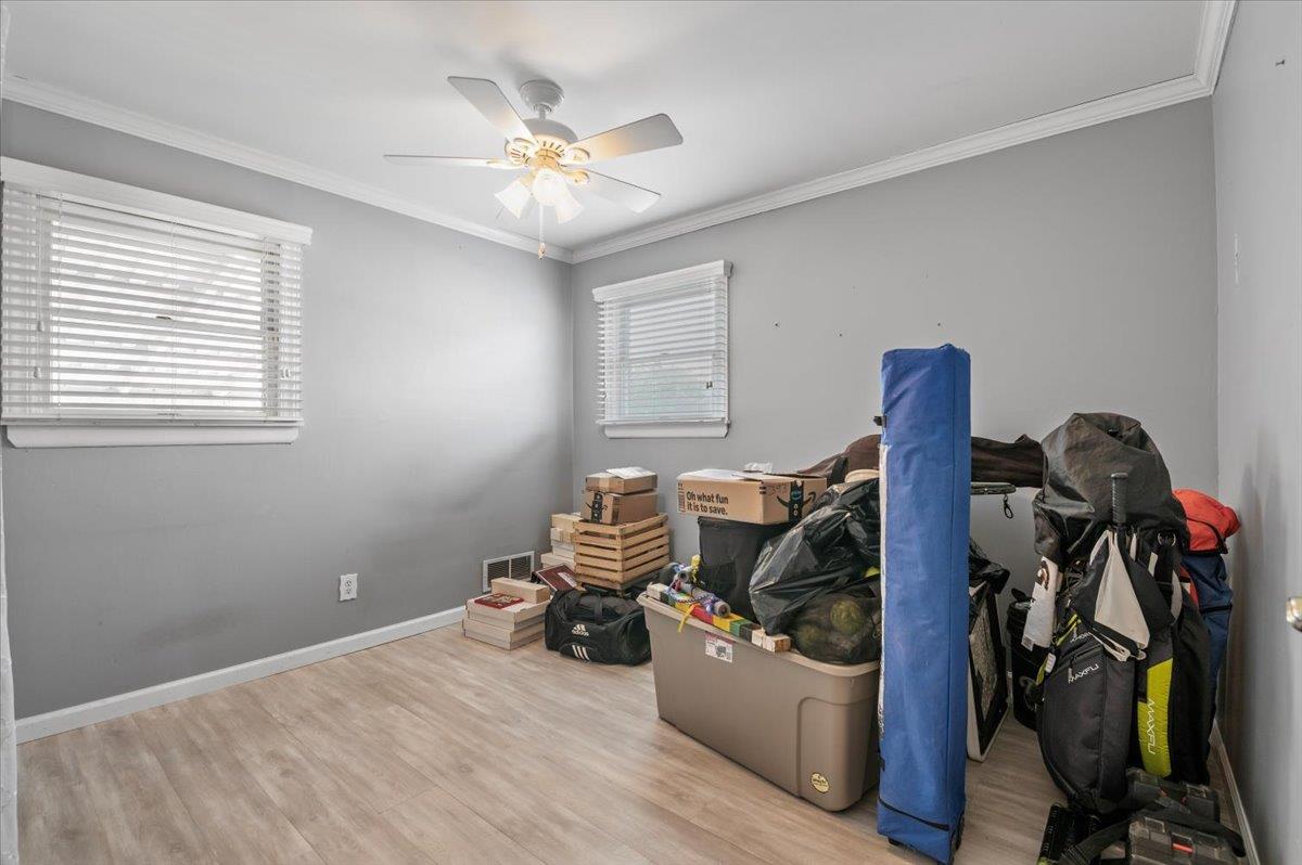 9 Lindquist Lane, Deer Park, New York image 14